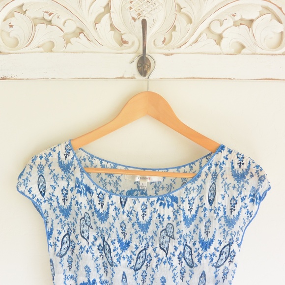 Studio M Lightweight Summer Mini Dress - Picture 6 of 7